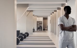 medecin-flou-cabinet-equipements-sportifs